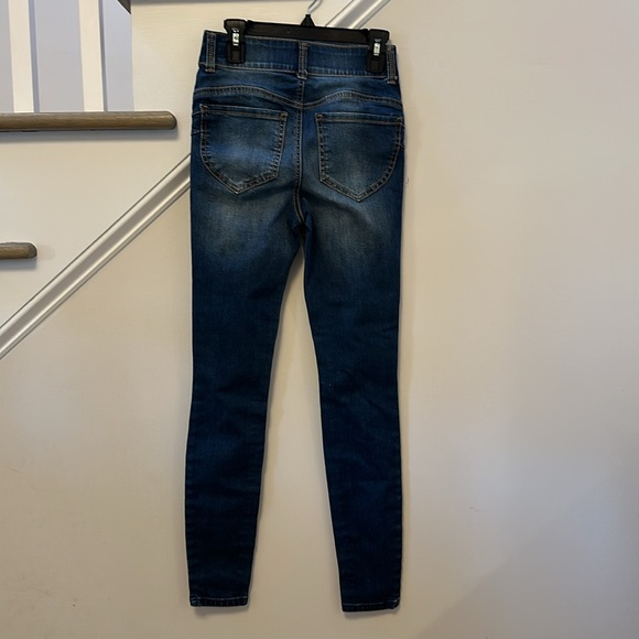 Vylette distressed skinny jeans women’s size 0 - Picture 4 of 7